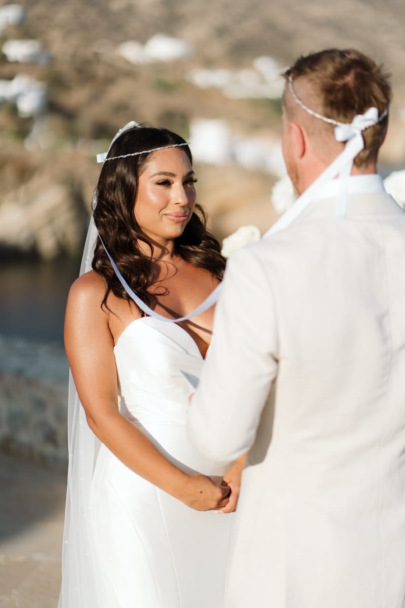 Reni & Jordan Wedding at the Cycladic Gem Villa Ios