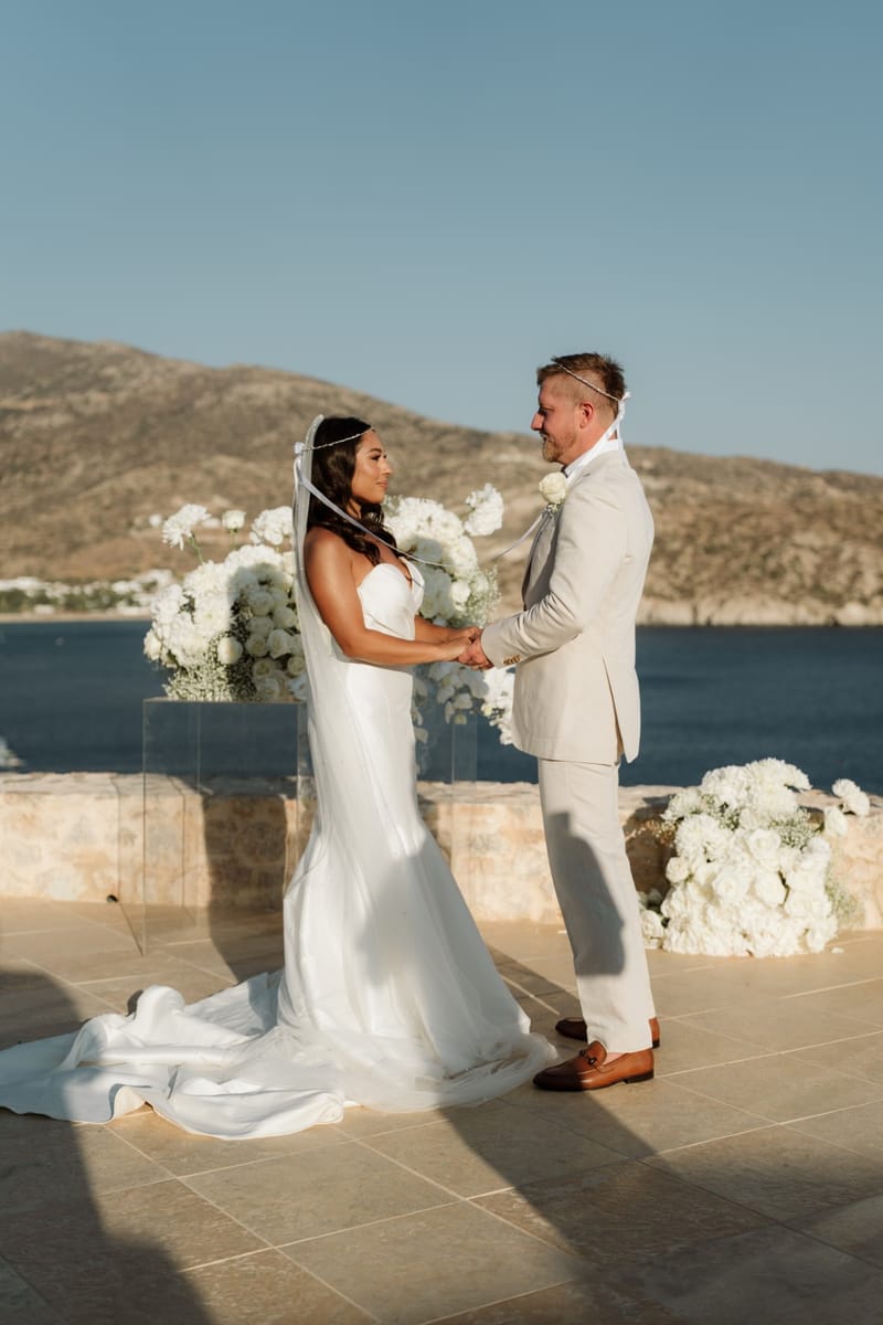 Reni & Jordan Wedding at the Cycladic Gem Villa Ios