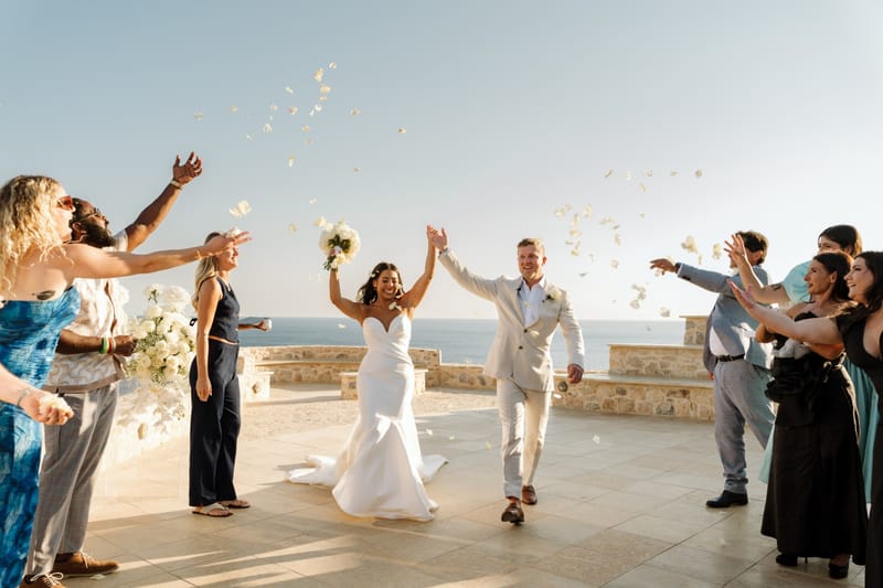 Reni & Jordan Wedding at the Cycladic Gem Villa Ios