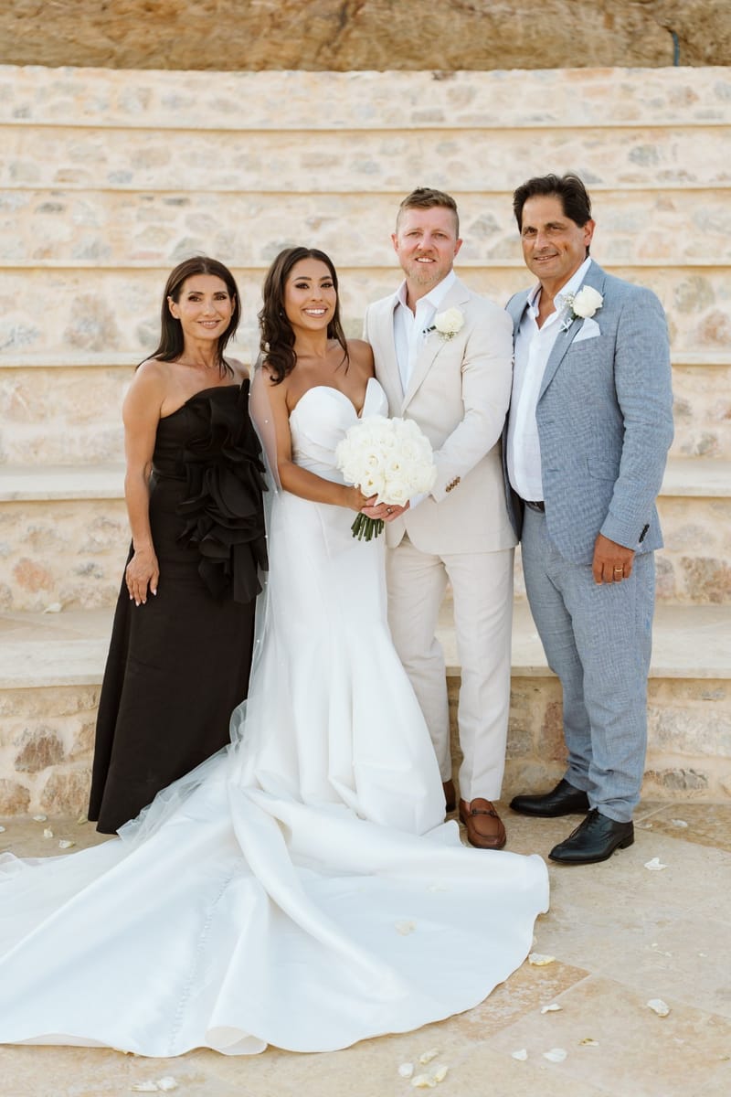 Reni & Jordan Wedding at the Cycladic Gem Villa Ios