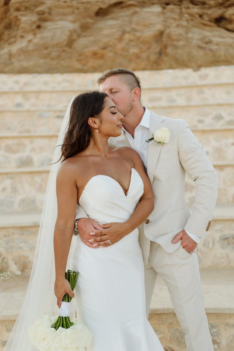 Reni & Jordan Wedding at the Cycladic Gem Villa Ios
