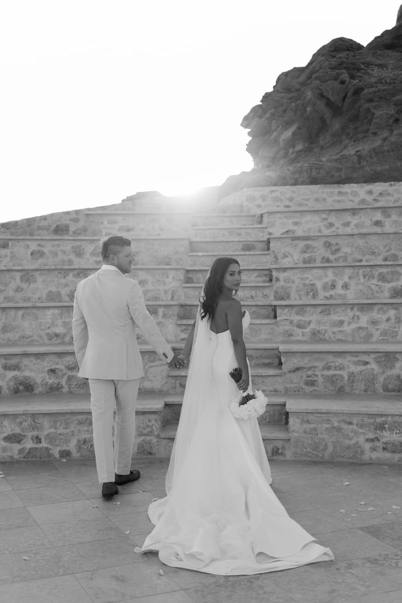 Reni & Jordan Wedding at the Cycladic Gem Villa Ios