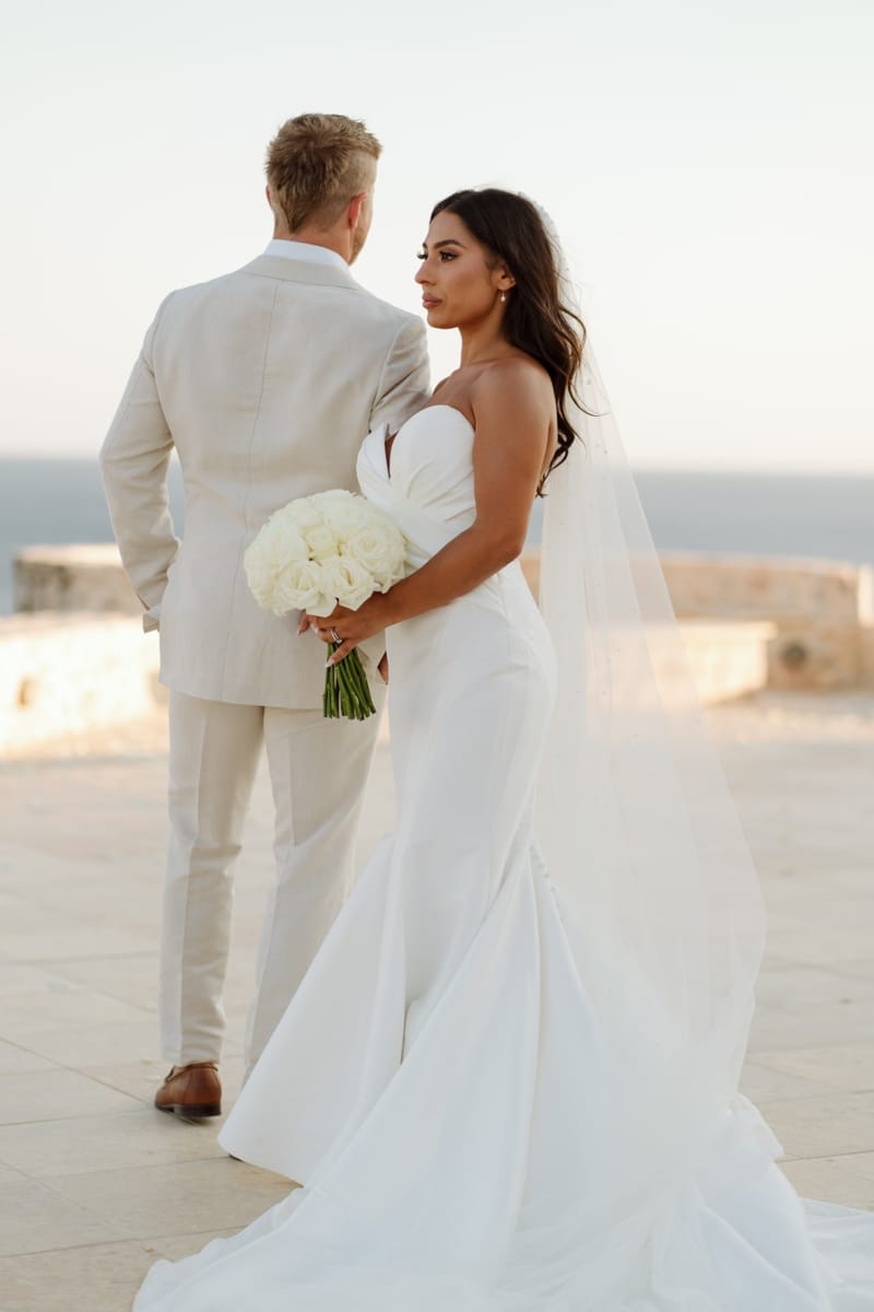Reni & Jordan Wedding at the Cycladic Gem Villa Ios