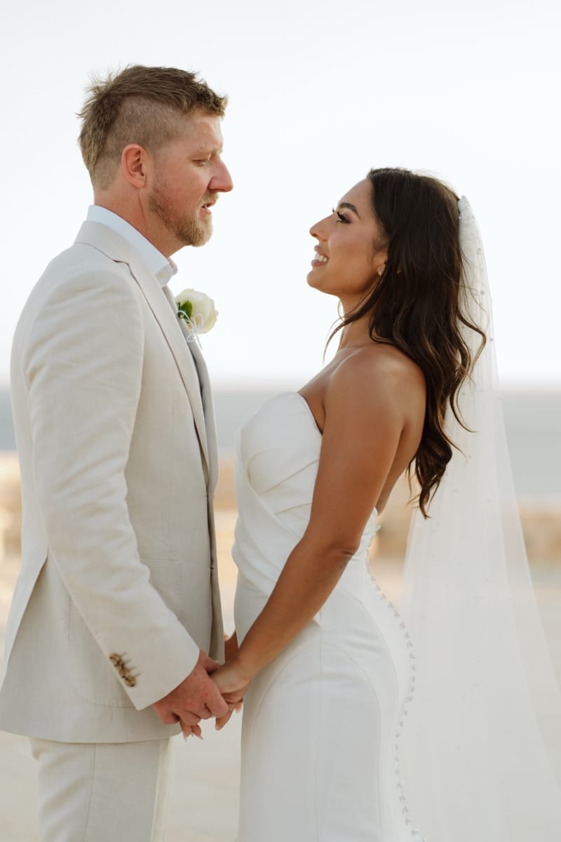 Reni & Jordan Wedding at the Cycladic Gem Villa Ios