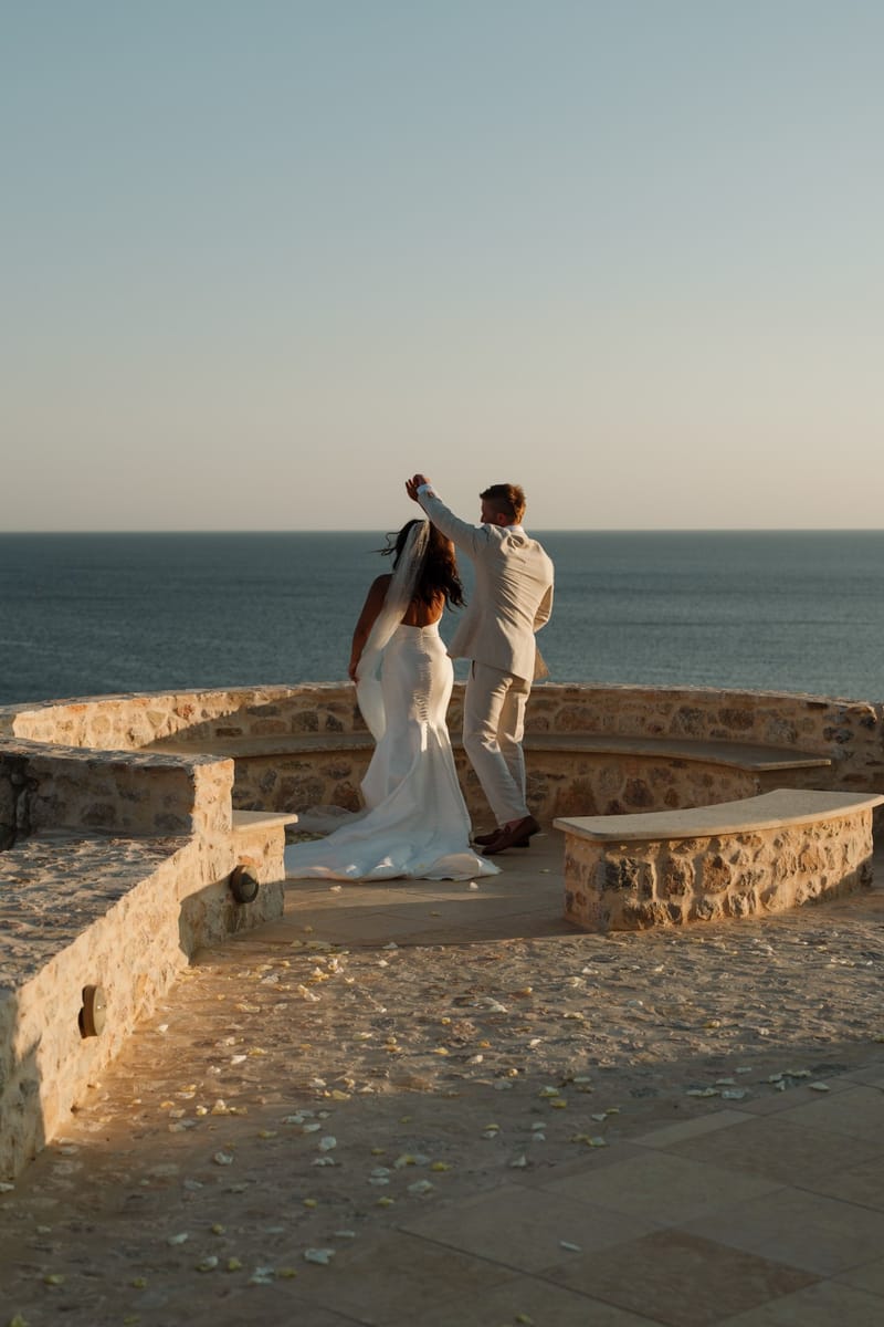 Reni & Jordan Wedding at the Cycladic Gem Villa Ios