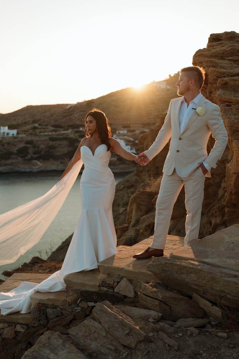 Reni & Jordan Wedding at the Cycladic Gem Villa Ios