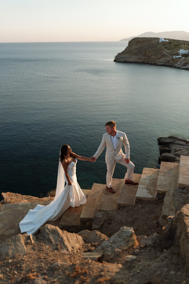 Reni & Jordan Wedding at the Cycladic Gem Villa Ios