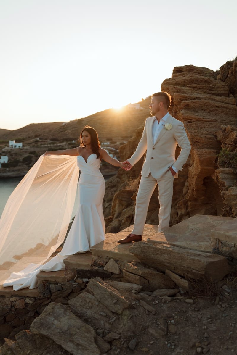 Reni & Jordan Wedding at the Cycladic Gem Villa Ios