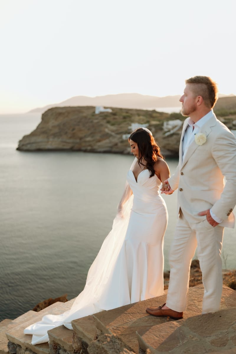 Reni & Jordan Wedding at the Cycladic Gem Villa Ios