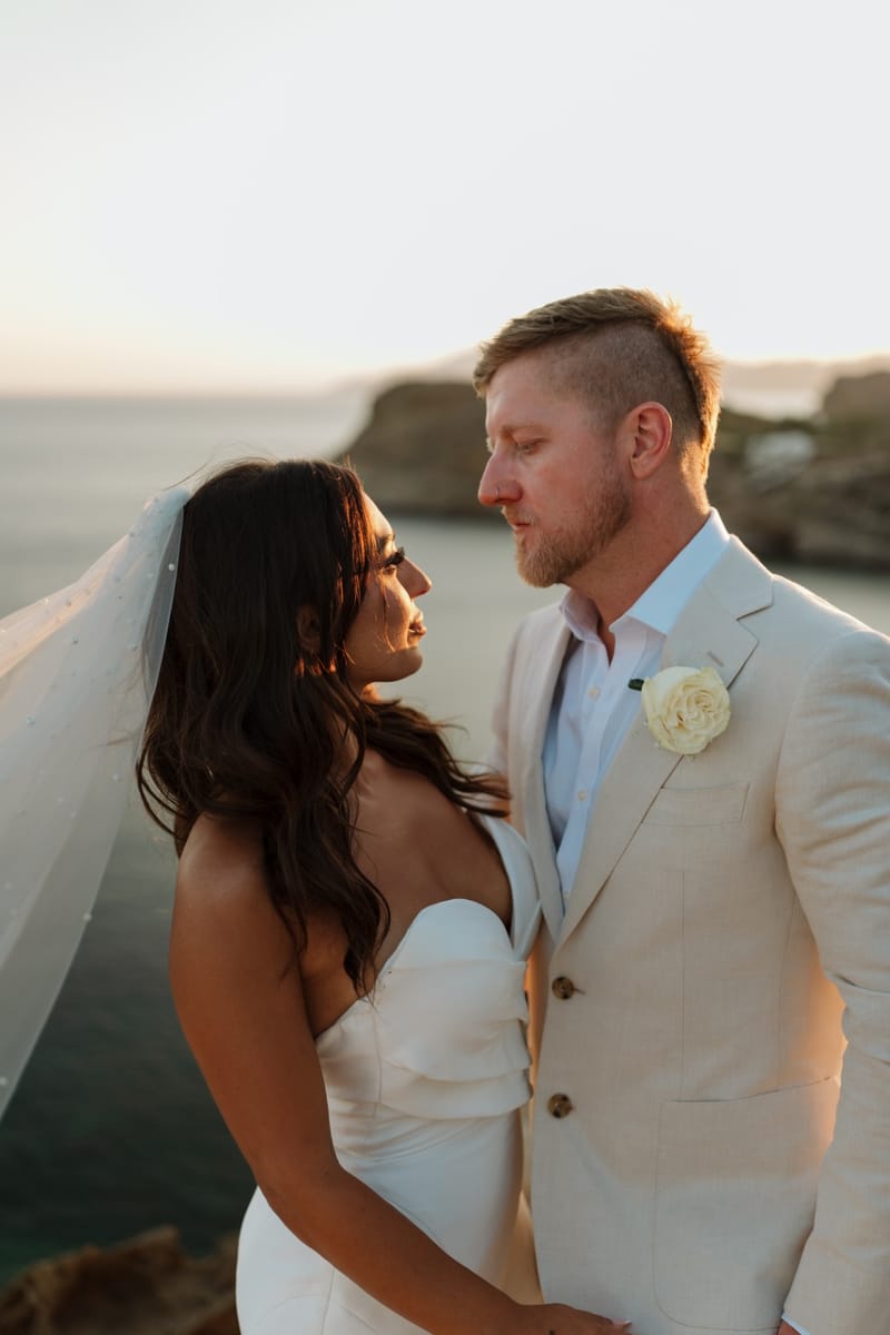 Reni & Jordan Wedding at the Cycladic Gem Villa Ios