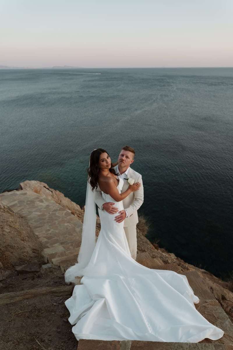 Reni & Jordan Wedding at the Cycladic Gem Villa Ios
