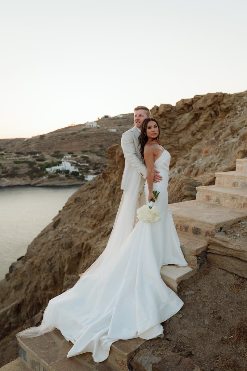 Reni & Jordan Wedding at the Cycladic Gem Villa Ios