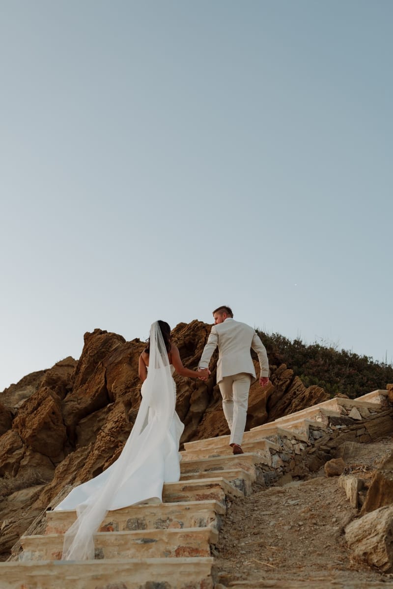 Reni & Jordan Wedding at the Cycladic Gem Villa Ios