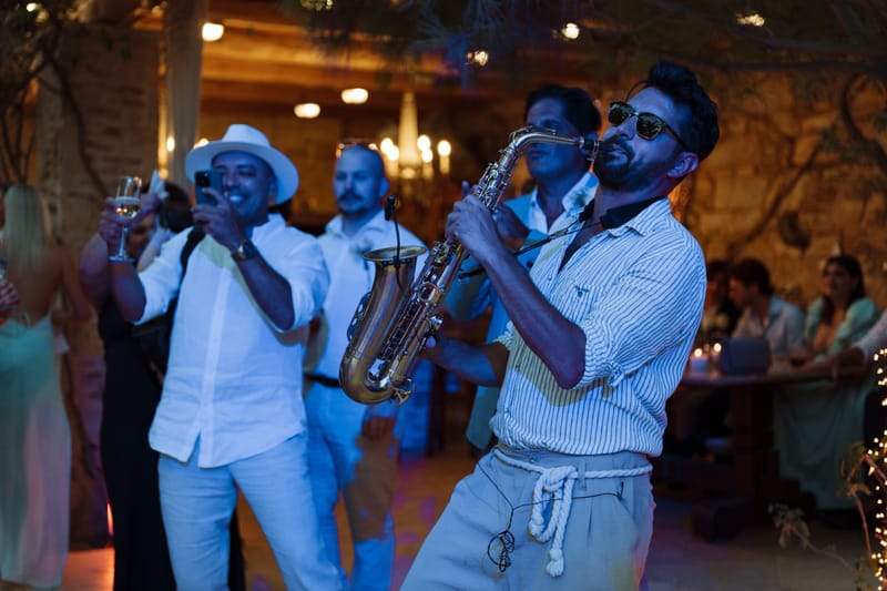 Reni & Jordan Wedding at the Cycladic Gem Villa Ios