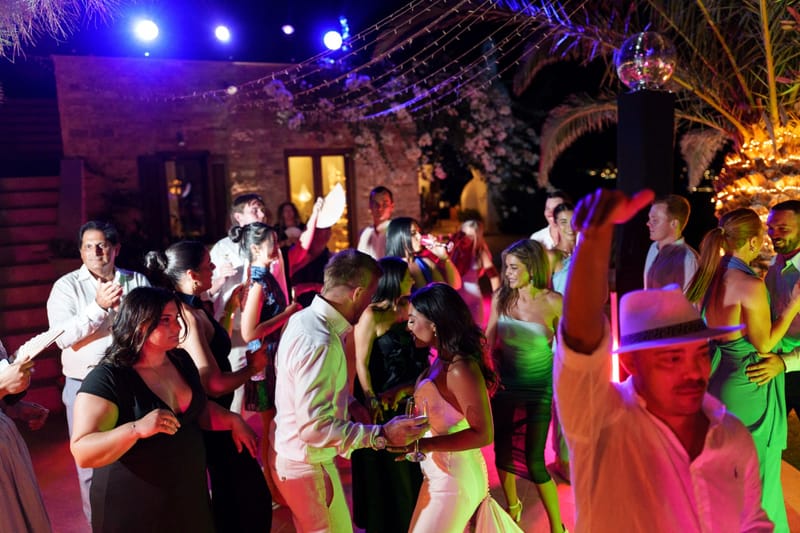 Reni & Jordan Wedding at the Cycladic Gem Villa Ios