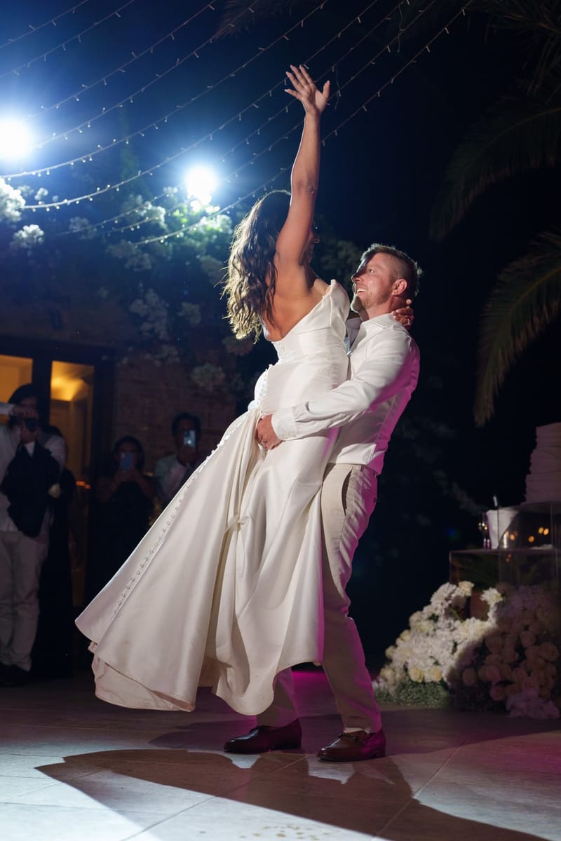 Reni & Jordan Wedding at the Cycladic Gem Villa Ios