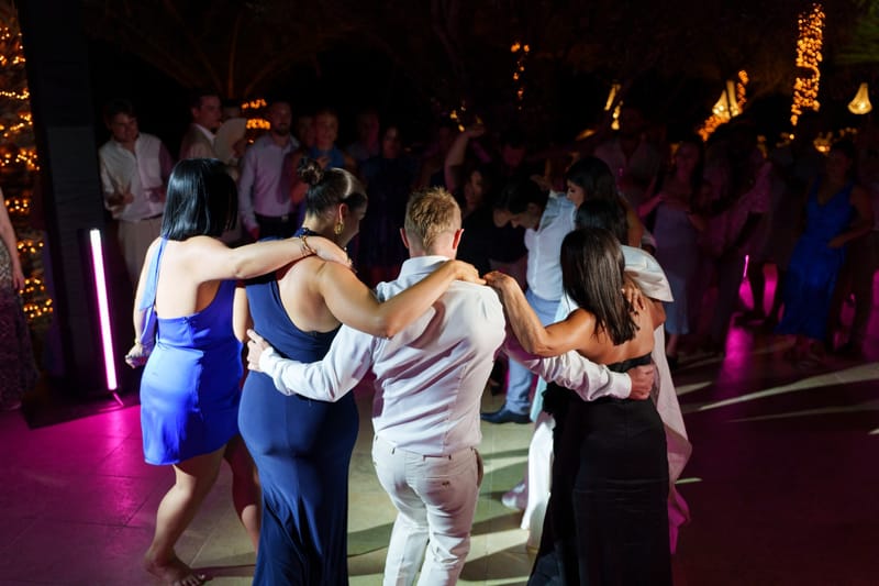 Reni & Jordan Wedding at the Cycladic Gem Villa Ios