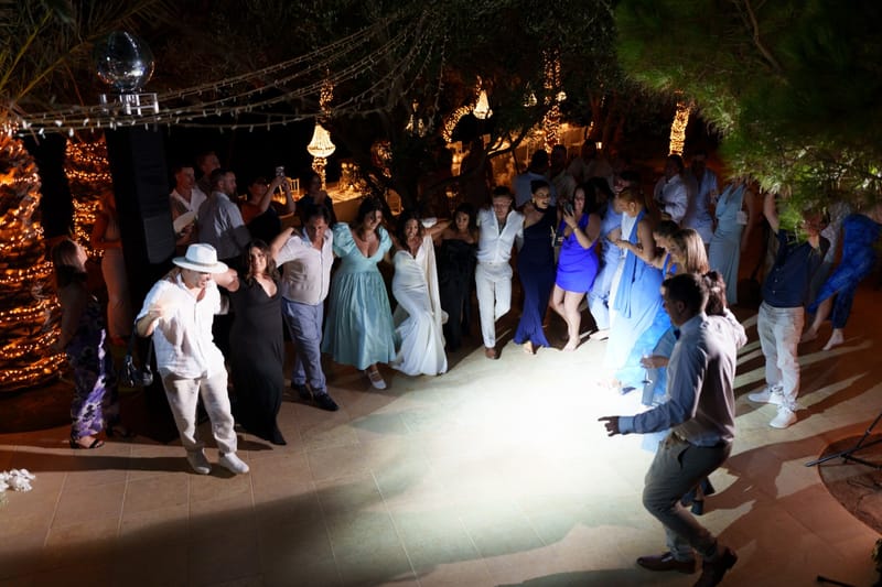 Reni & Jordan Wedding at the Cycladic Gem Villa Ios