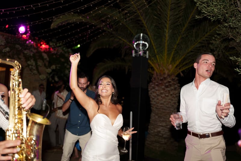 Reni & Jordan Wedding at the Cycladic Gem Villa Ios