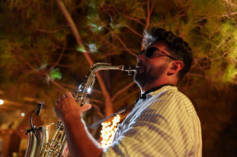 Reni & Jordan Wedding at the Cycladic Gem Villa Ios