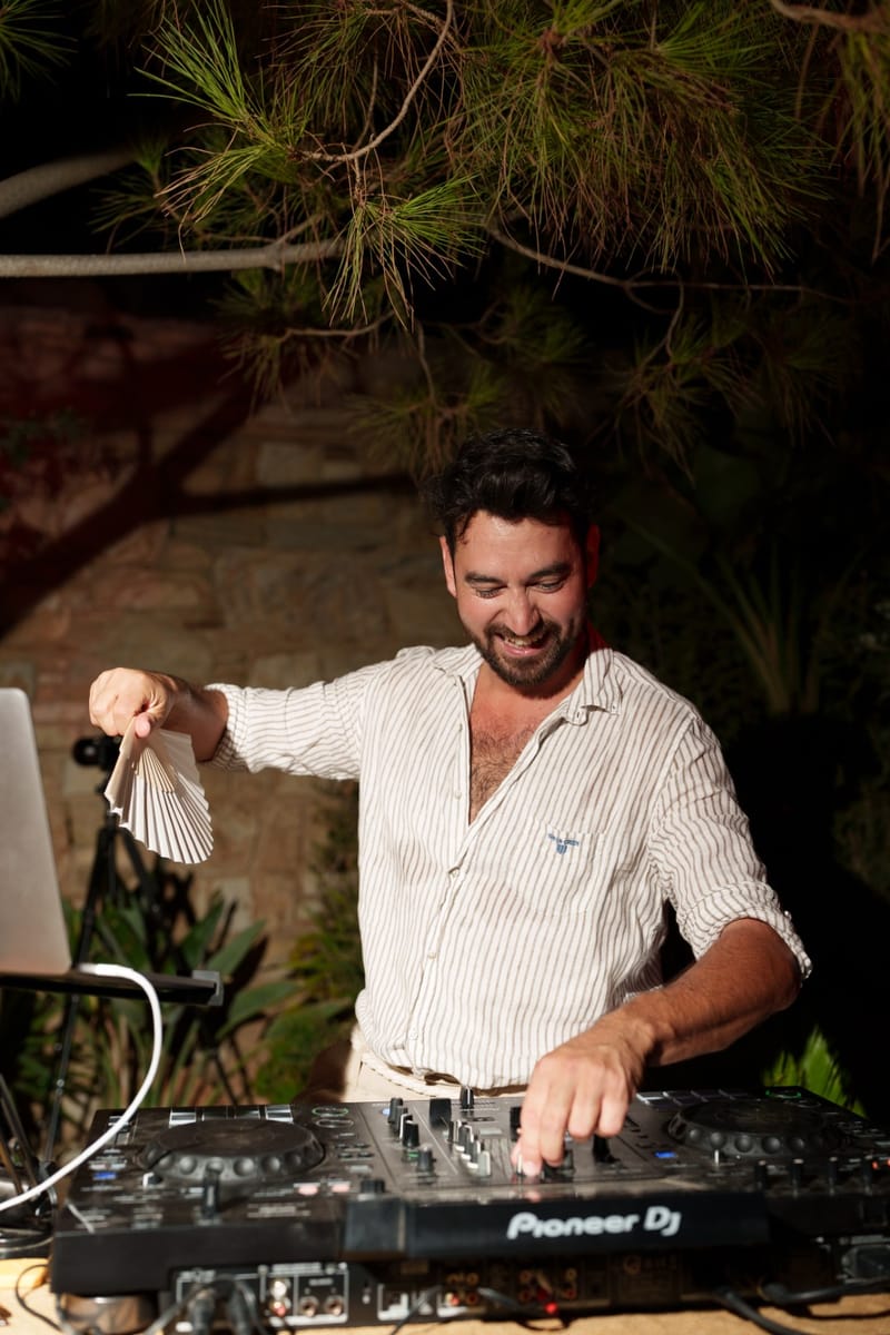 Reni & Jordan Wedding at the Cycladic Gem Villa Ios