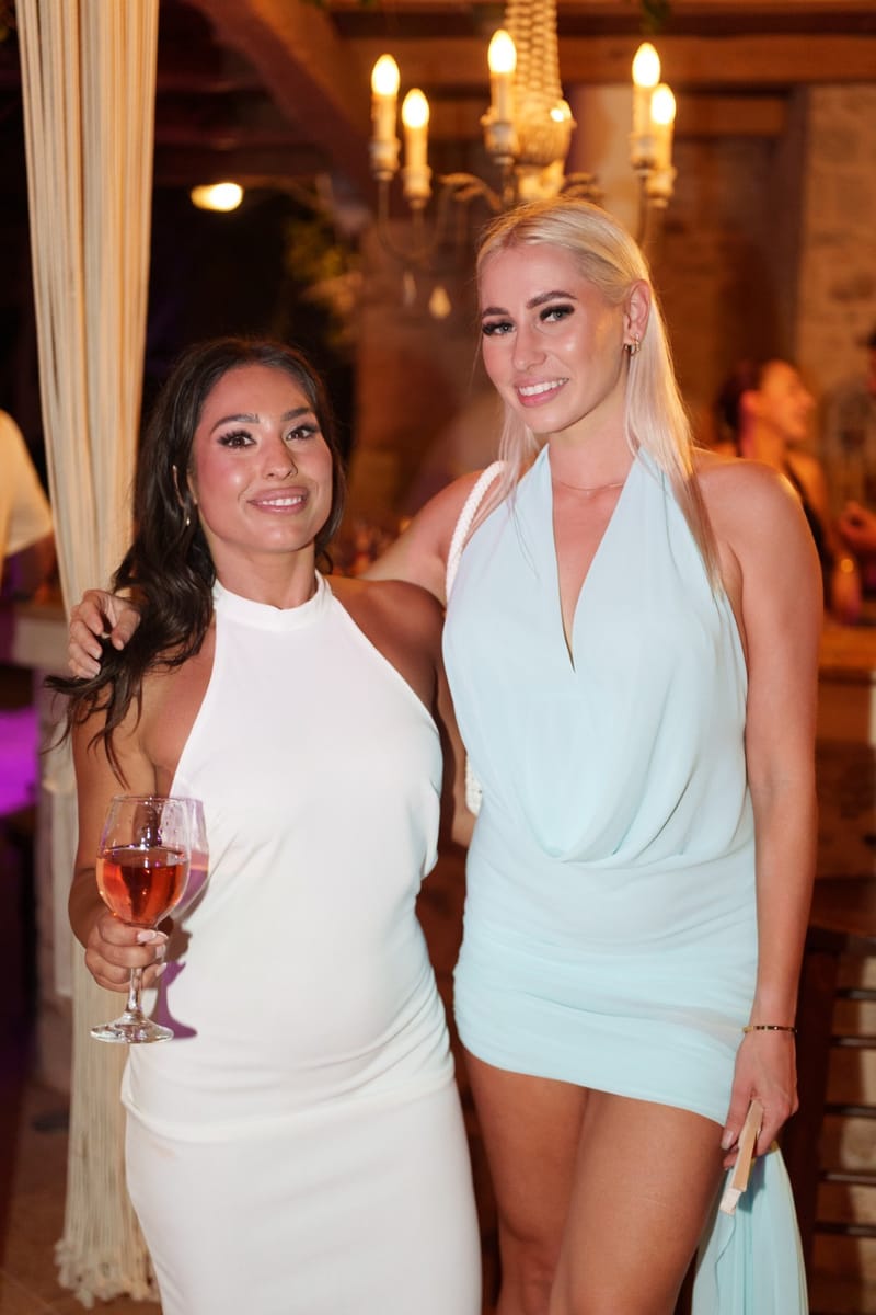 Reni & Jordan Wedding at the Cycladic Gem Villa Ios