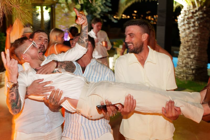 Reni & Jordan Wedding at the Cycladic Gem Villa Ios