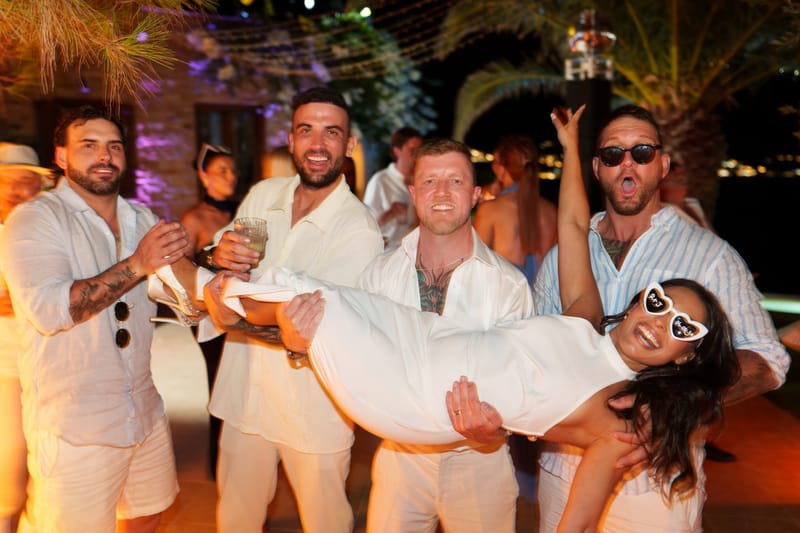 Reni & Jordan Wedding at the Cycladic Gem Villa Ios