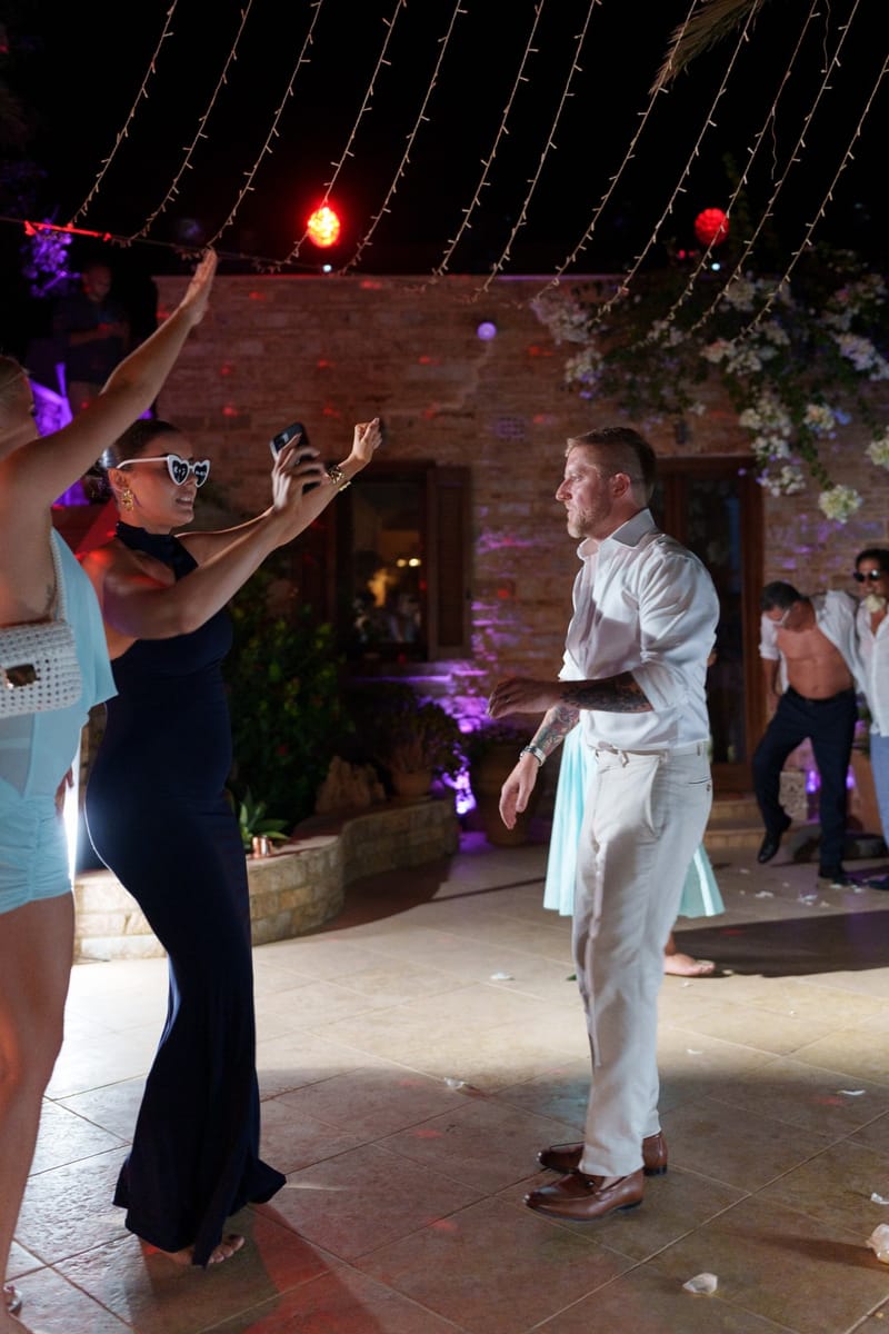 Reni & Jordan Wedding at the Cycladic Gem Villa Ios