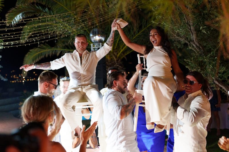 Reni & Jordan Wedding at the Cycladic Gem Villa Ios