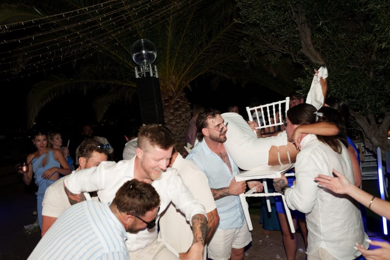 Reni & Jordan Wedding at the Cycladic Gem Villa Ios
