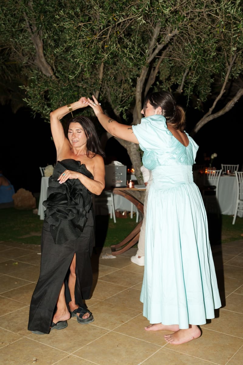 Reni & Jordan Wedding at the Cycladic Gem Villa Ios