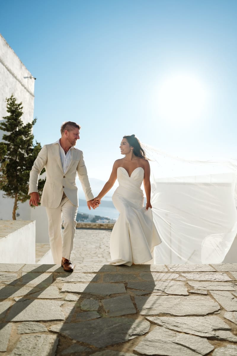 Reni & Jordan Wedding at the Cycladic Gem Villa Ios