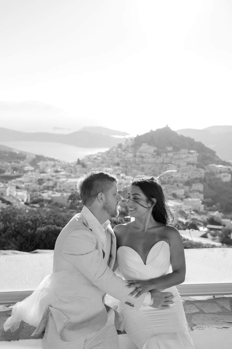 Reni & Jordan Wedding at the Cycladic Gem Villa Ios