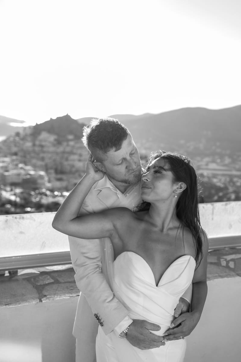 Reni & Jordan Wedding at the Cycladic Gem Villa Ios