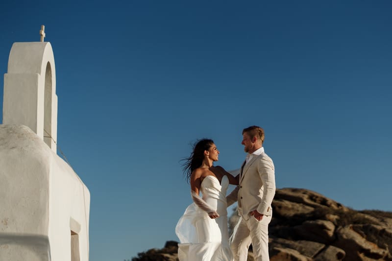 Reni & Jordan Wedding at the Cycladic Gem Villa Ios