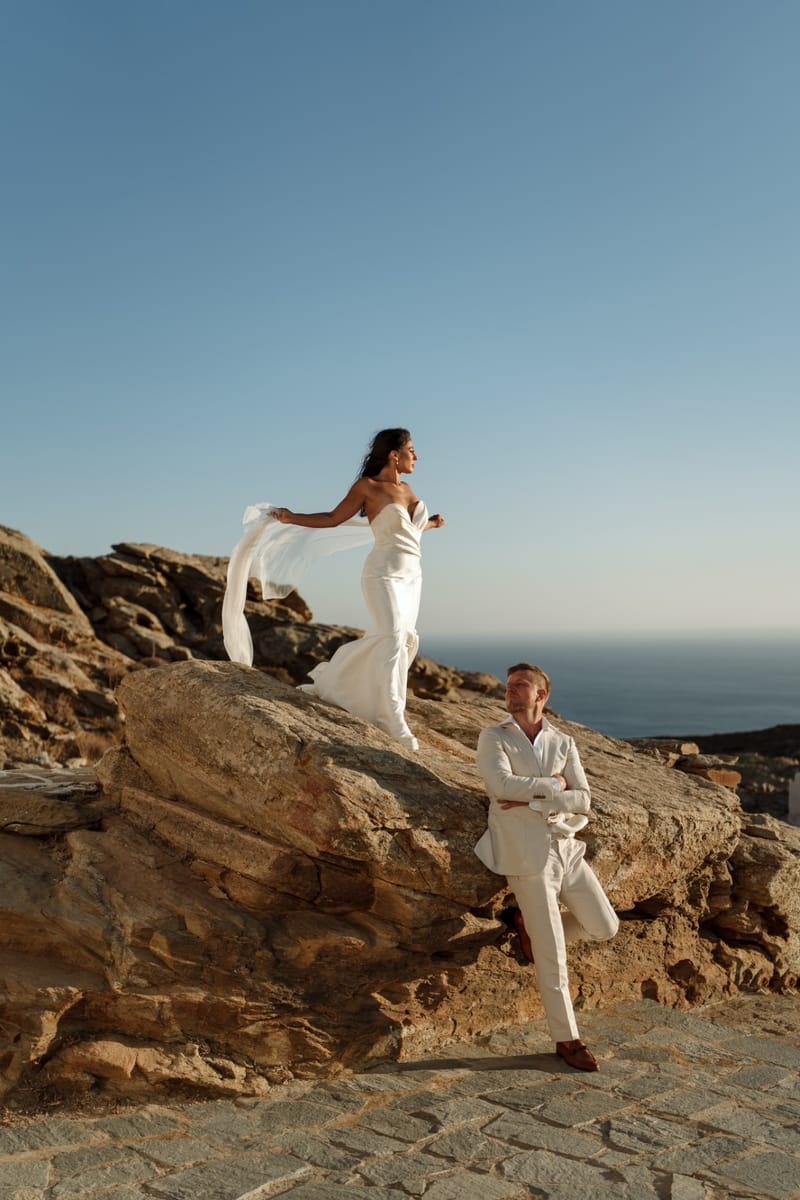 Reni & Jordan Wedding at the Cycladic Gem Villa Ios