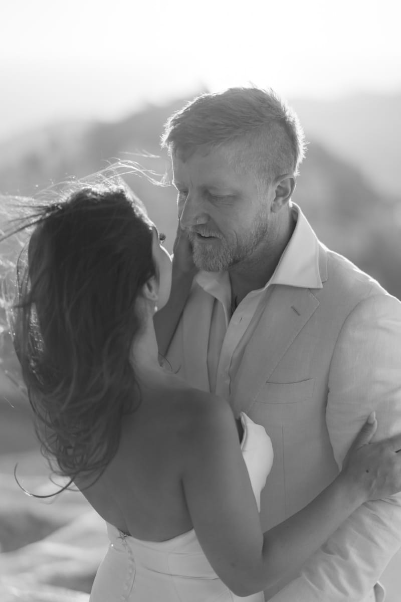 Reni & Jordan Wedding at the Cycladic Gem Villa Ios