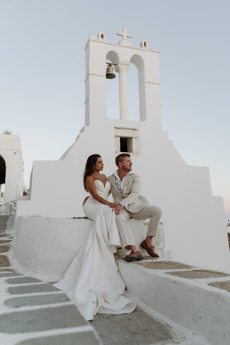 Reni & Jordan Wedding at the Cycladic Gem Villa Ios