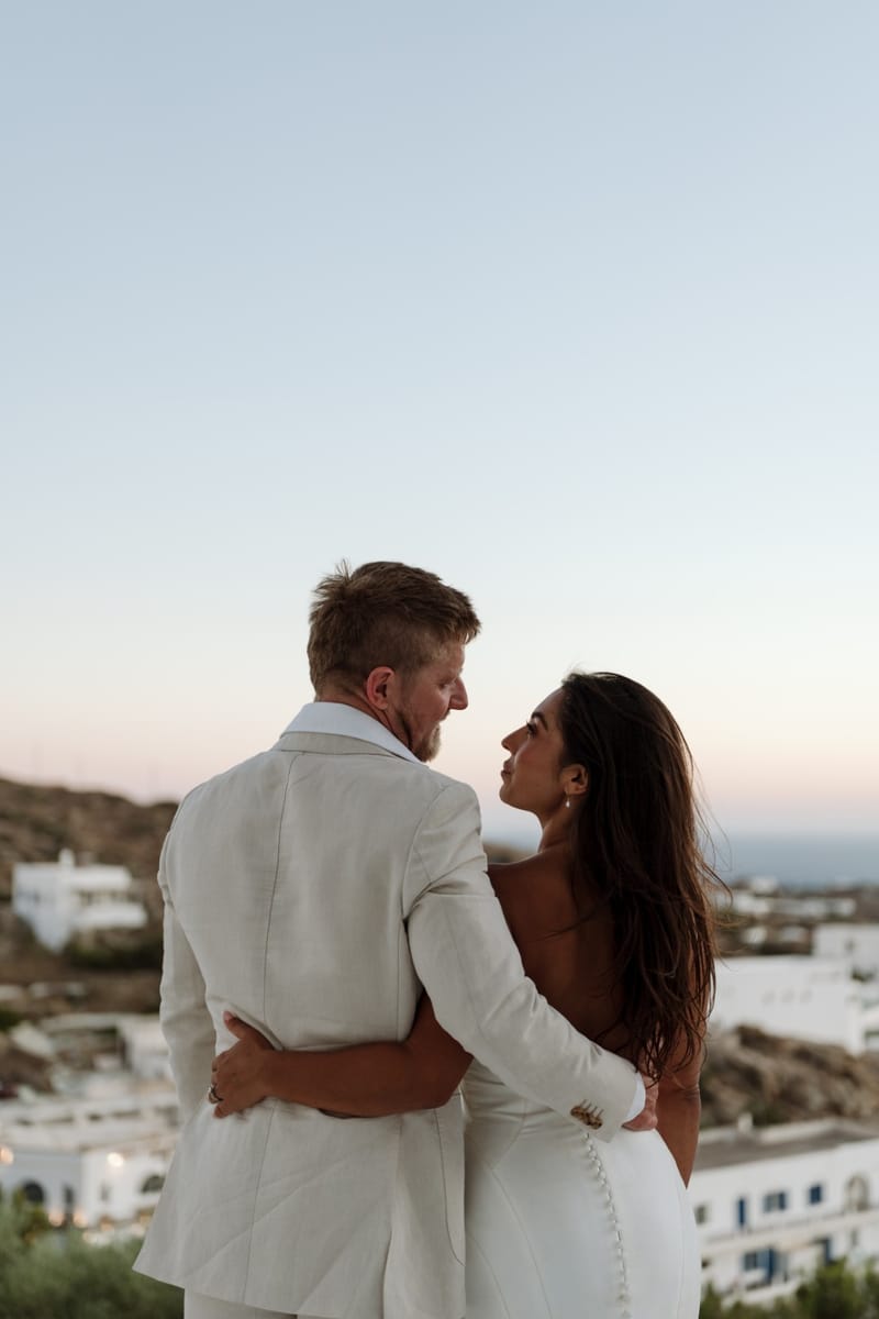 Reni & Jordan Wedding at the Cycladic Gem Villa Ios