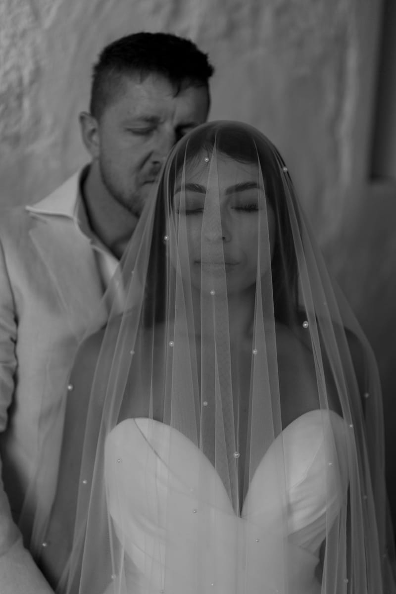 Reni & Jordan Wedding at the Cycladic Gem Villa Ios