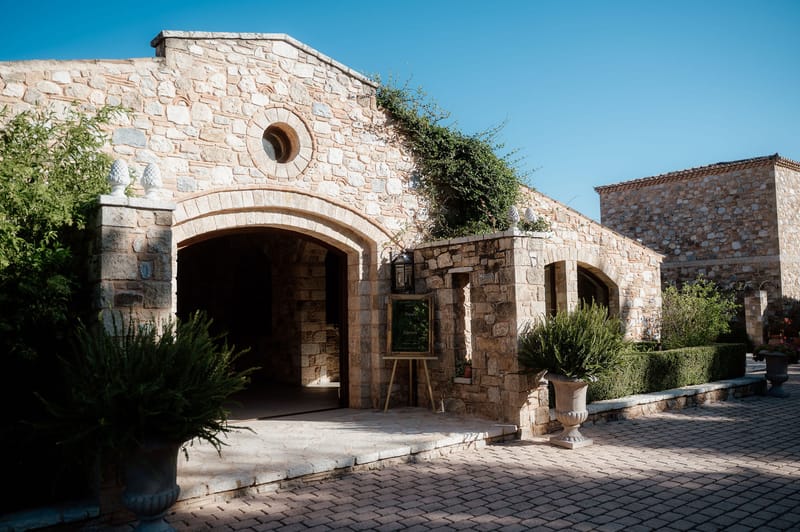 Manon and Filippos Wedding at Pyrgos Petreza Athens