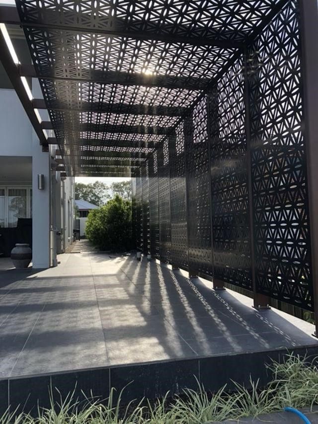 مظلات قص ليزر
