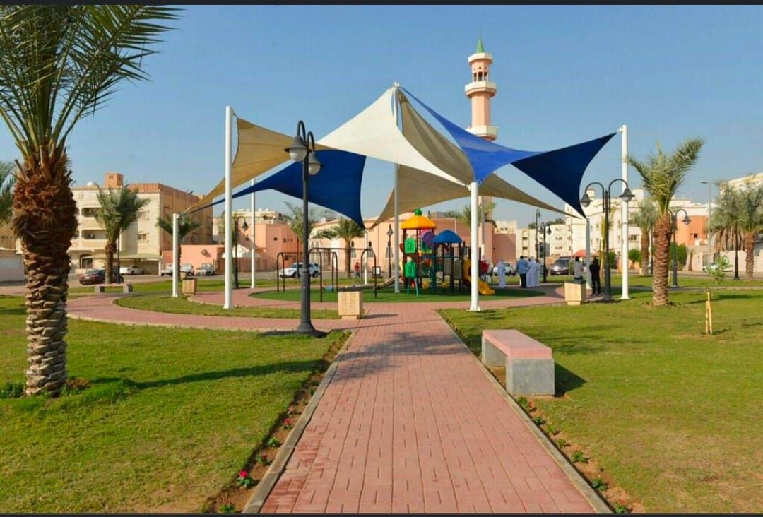 مظلة سيارات