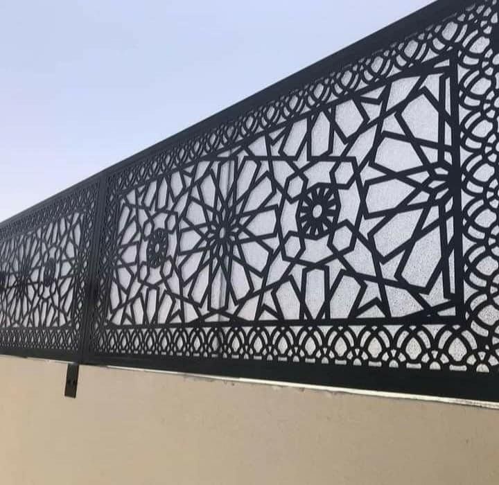 سواتر لكسان