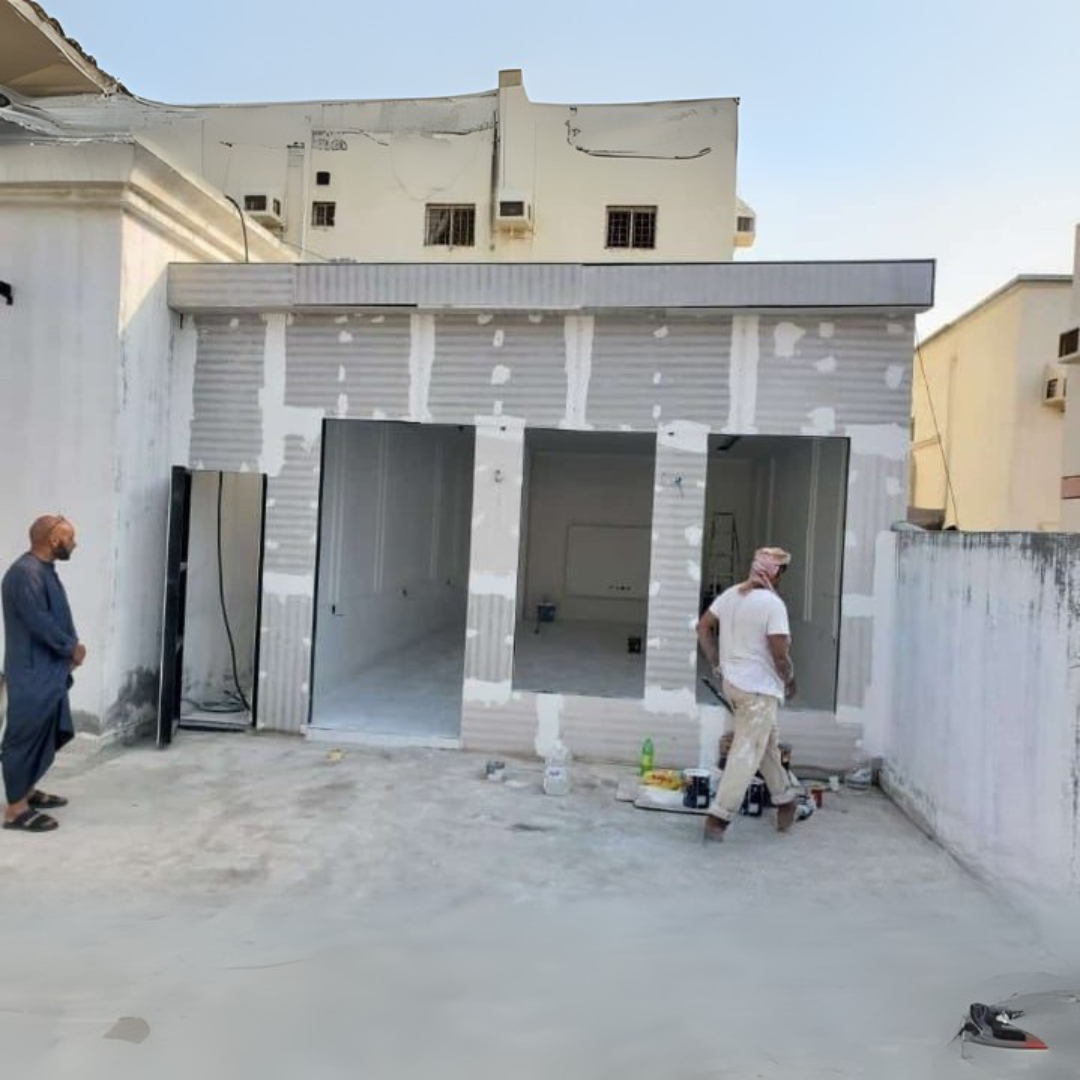 بناء ملاحق