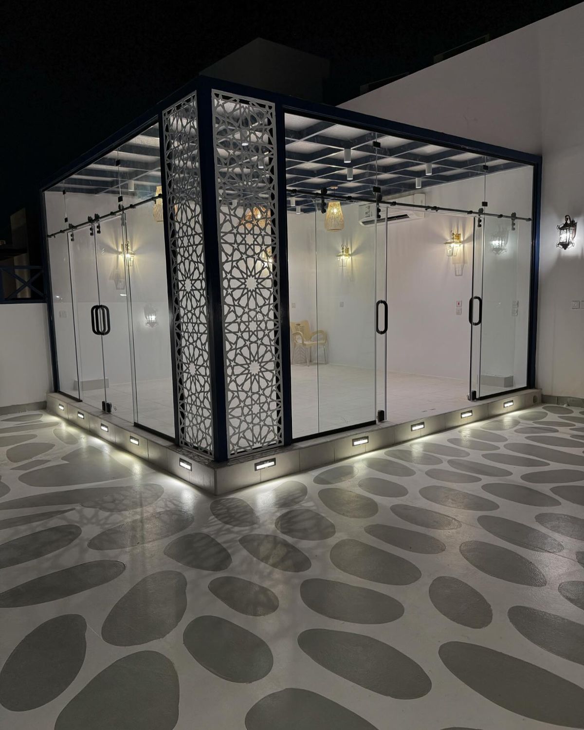 مجالس خارجية