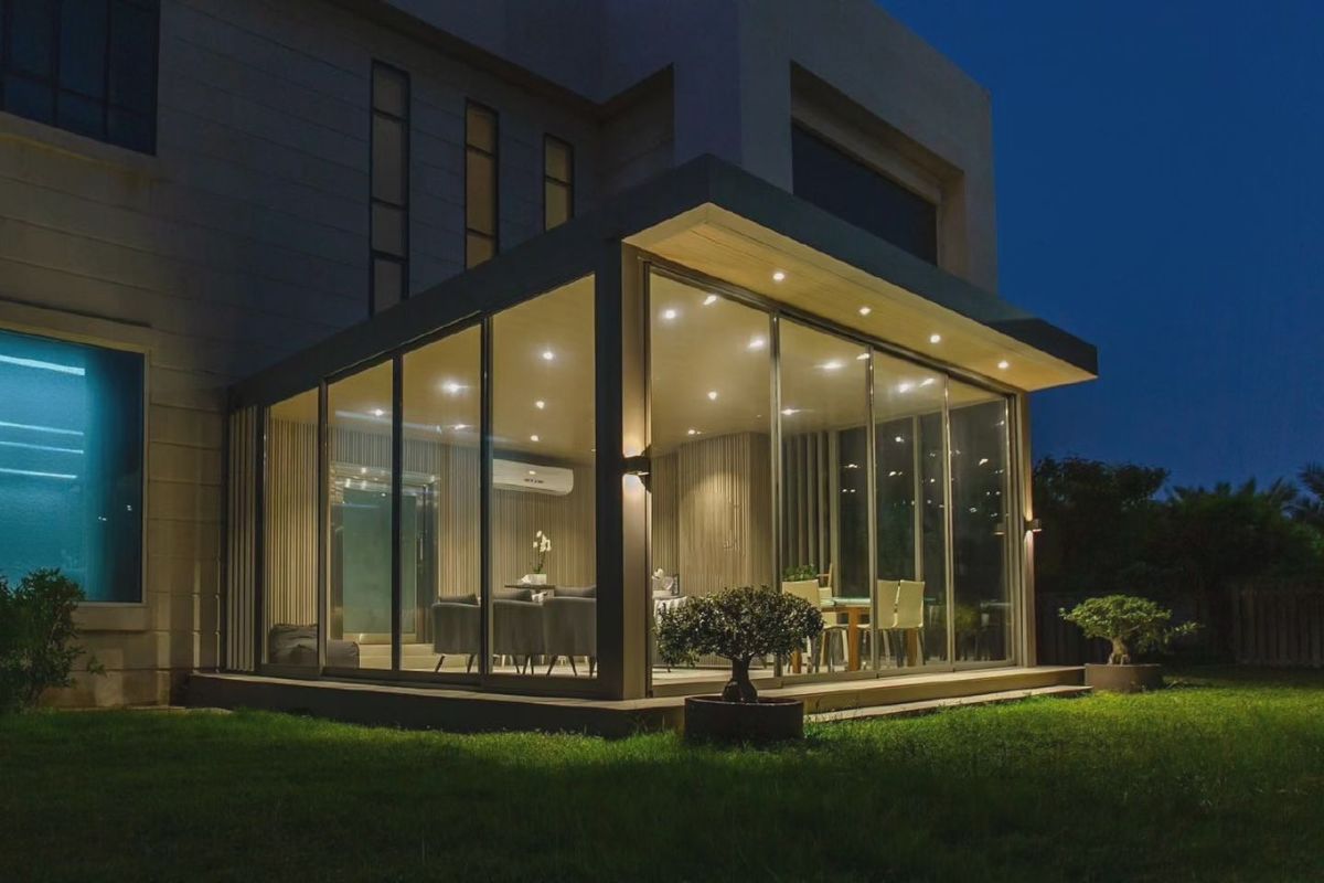 مجالس خارجية