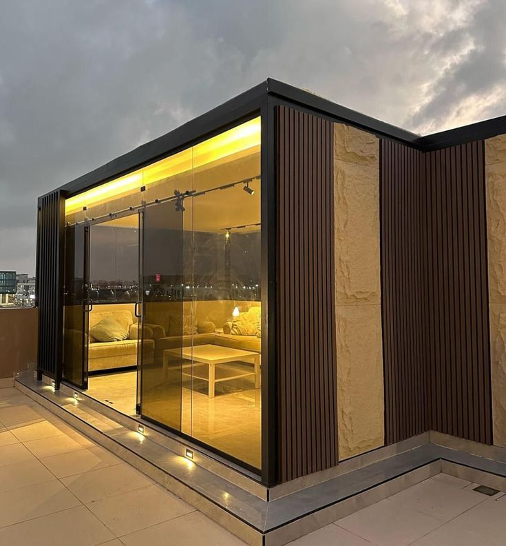 مجالس خارجية