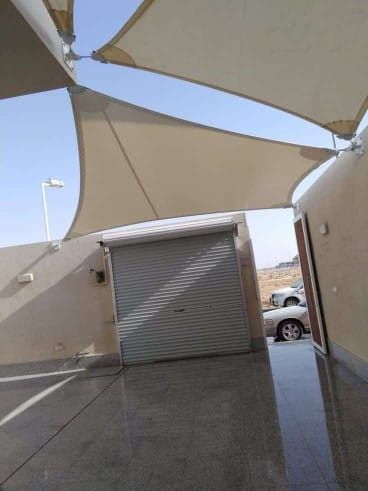 تركيب المظلات